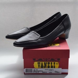 Vaneli Womens Alta Pointed Toe Classic Pumps Black
